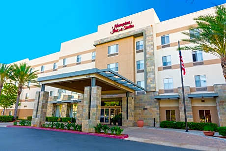 Hampton Inn By Hilton & Suites Riverside Corona East