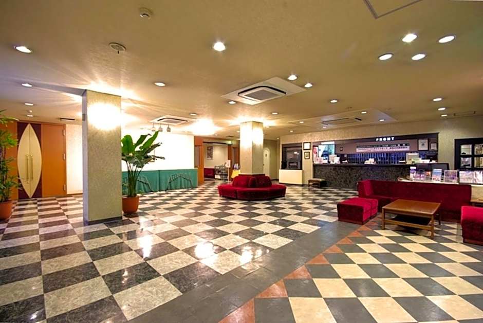 Leo Plaza Hotel