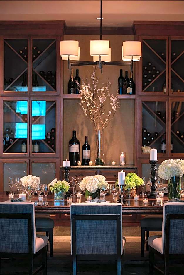 Renaissance by Marriott Boulder Flatiron Hotel