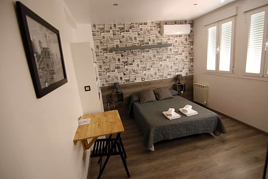 Hostal MH Fuencarral