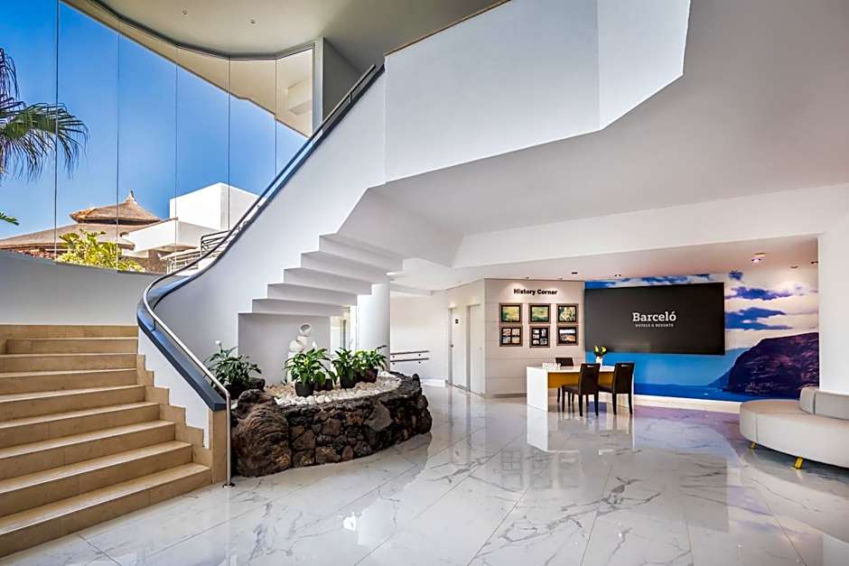 Barceló Santiago Hotel