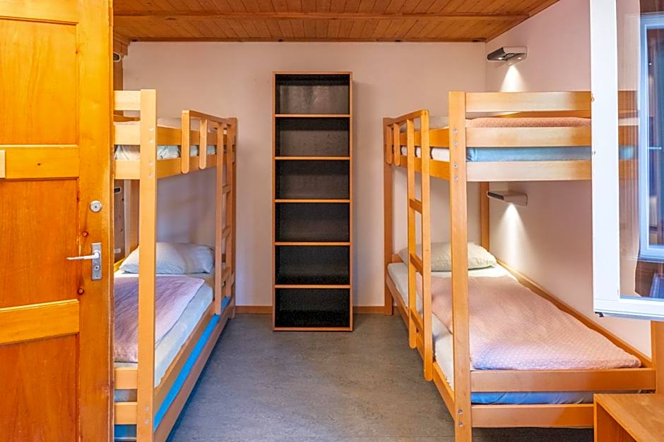 Brienz Youth Hostel
