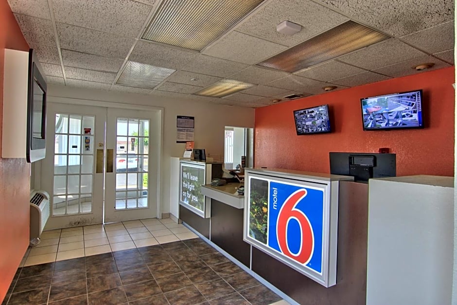 Motel 6 Sacramento, CA ? South Sacramento &amp; Elk Grove