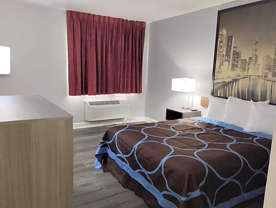 Super 8 by Wyndham Morris