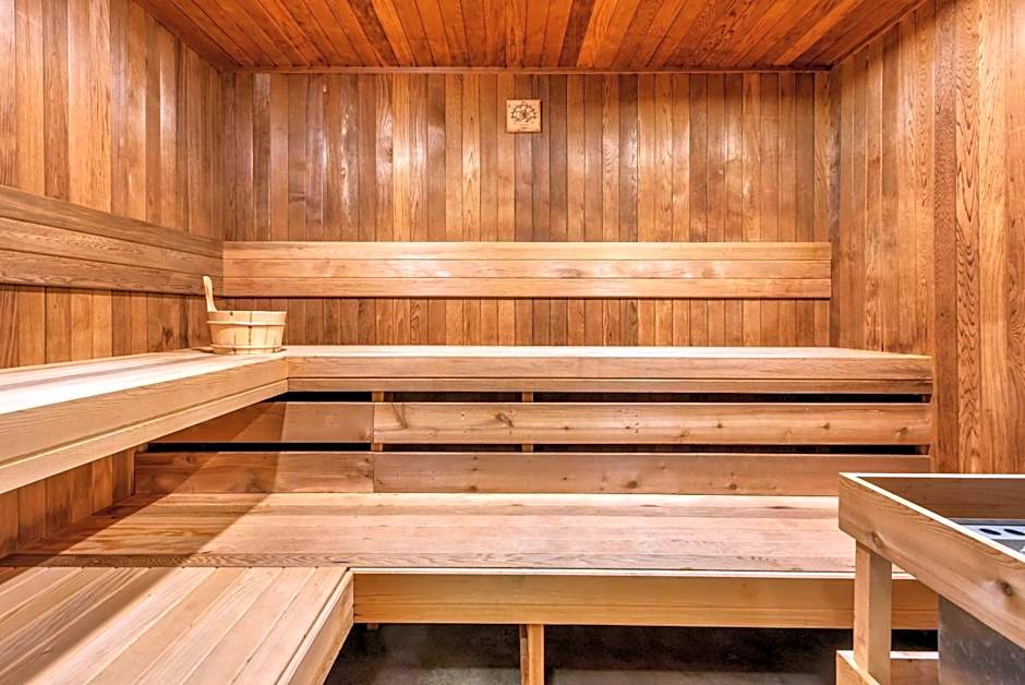 Quality Hotel Dorval Aeroport