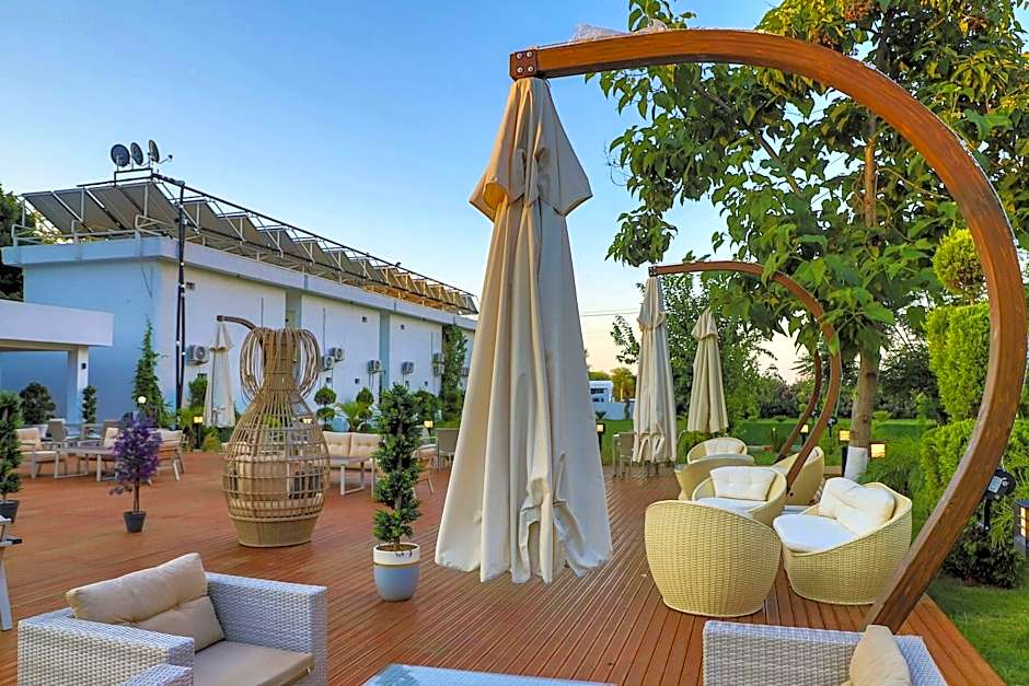 Lara Garden Butik Hotel