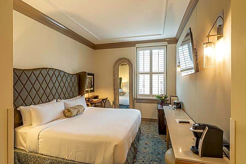 Andrew Pinckney Inn
