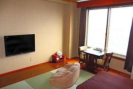 Japanese-Style Twin Room - Non-Smoking