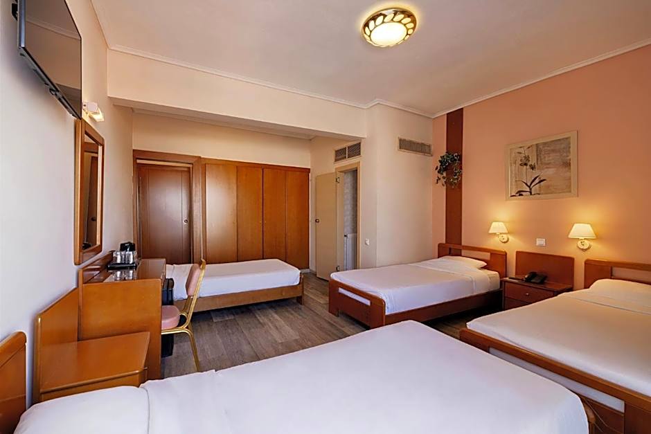 Xenophon Hotel
