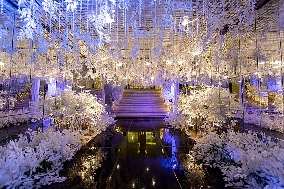 Triumph Luxury Hotel