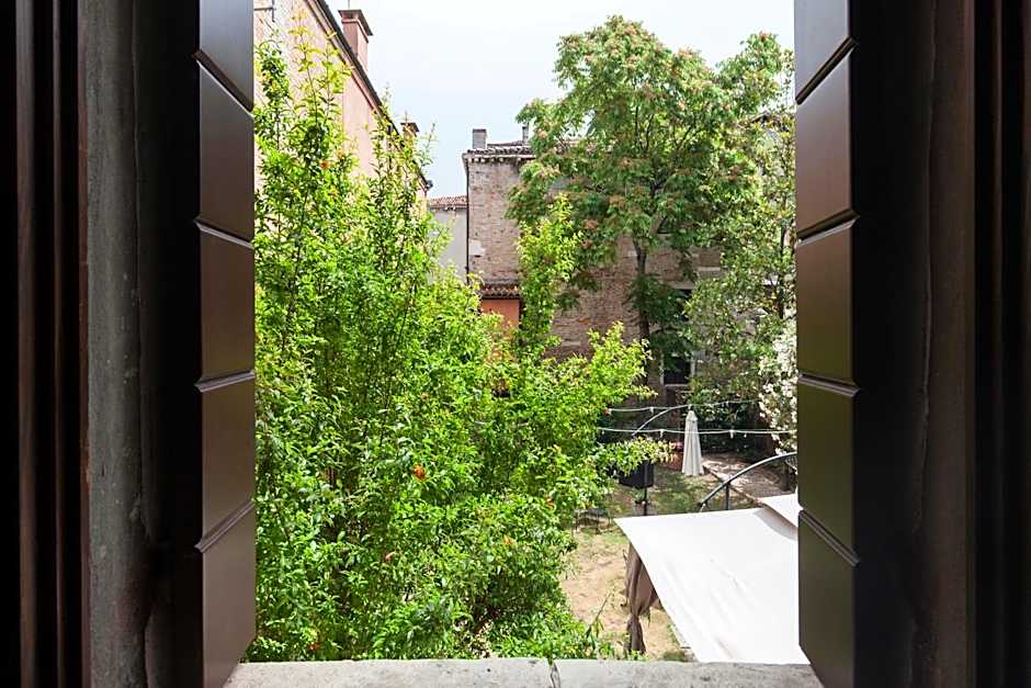 Casa Del Melograno
