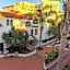 Grande Colonial La Jolla