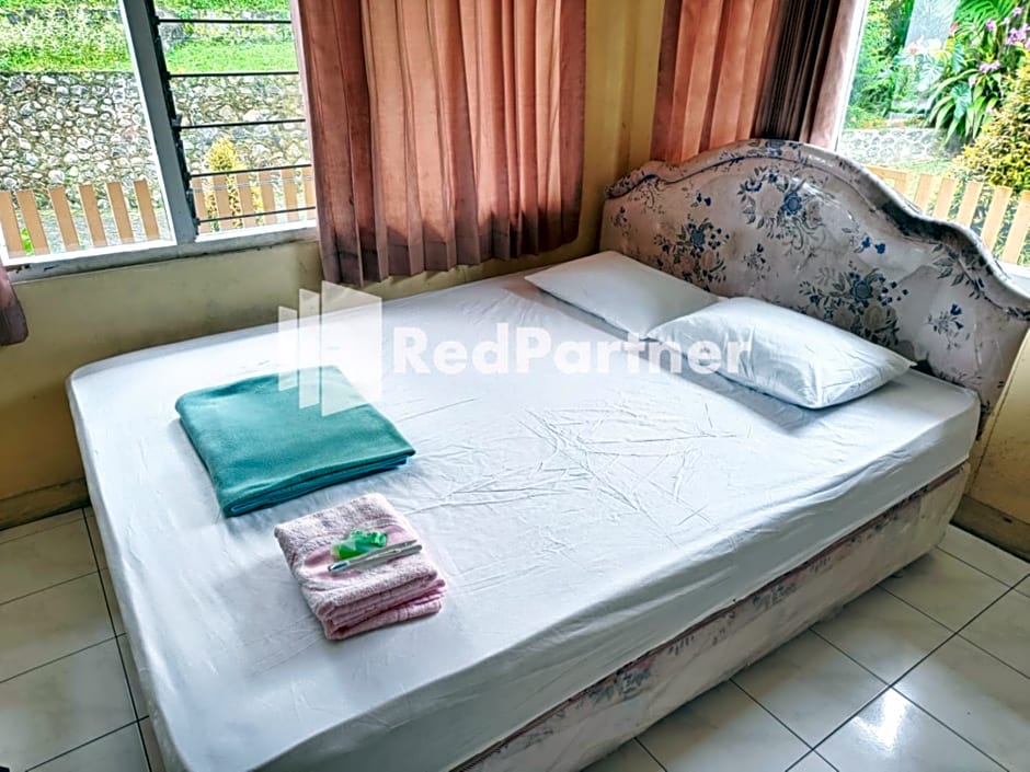 Hotel Anita Baturaden Mitra RedDoorz