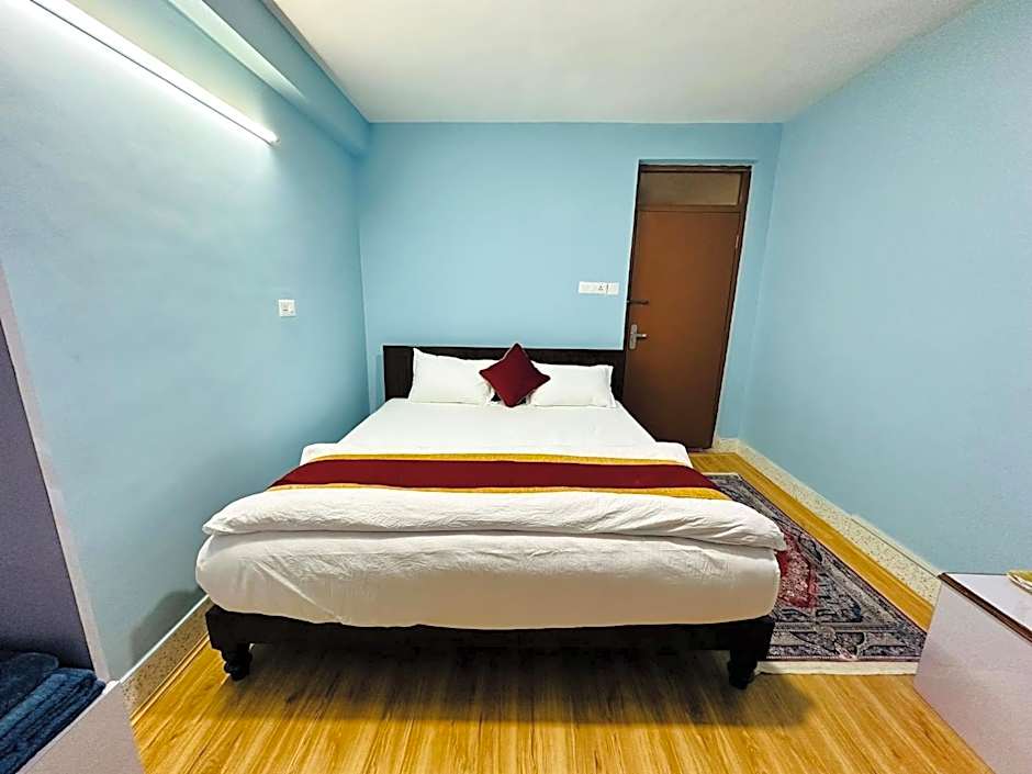 Photo 1 of 4 of Double Room with Private Bathroom