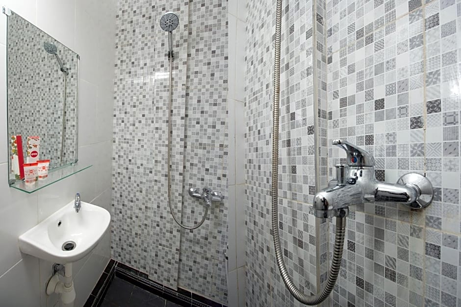 OYO 647 Irooms Homestay