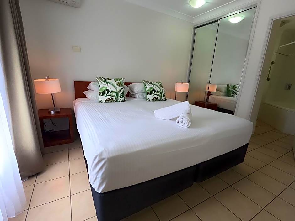 Central Plaza Port Douglas