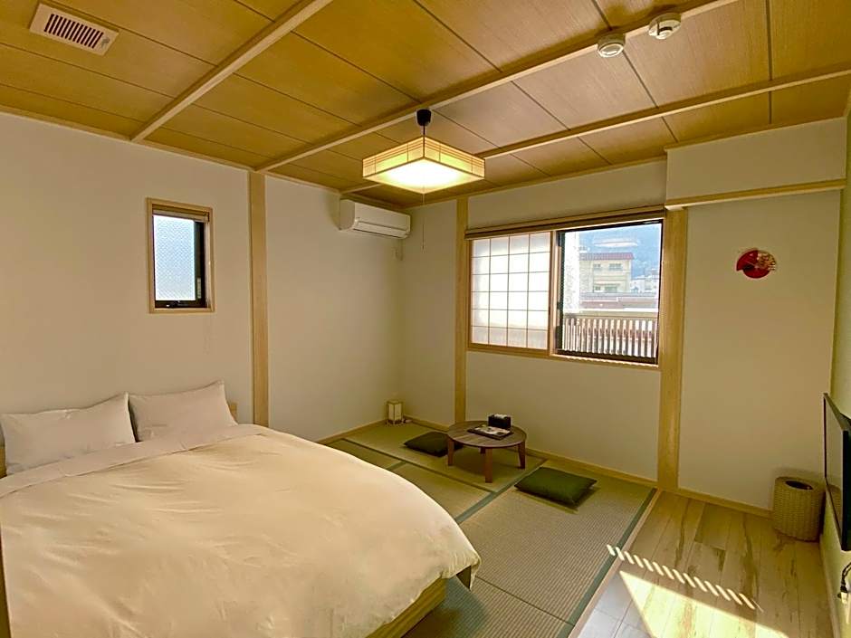 Photo 1 of 6 of Double Room