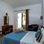 CASA MIKELE by Sarikas - SEA SIDE SUITES and STUDIOS -adults only