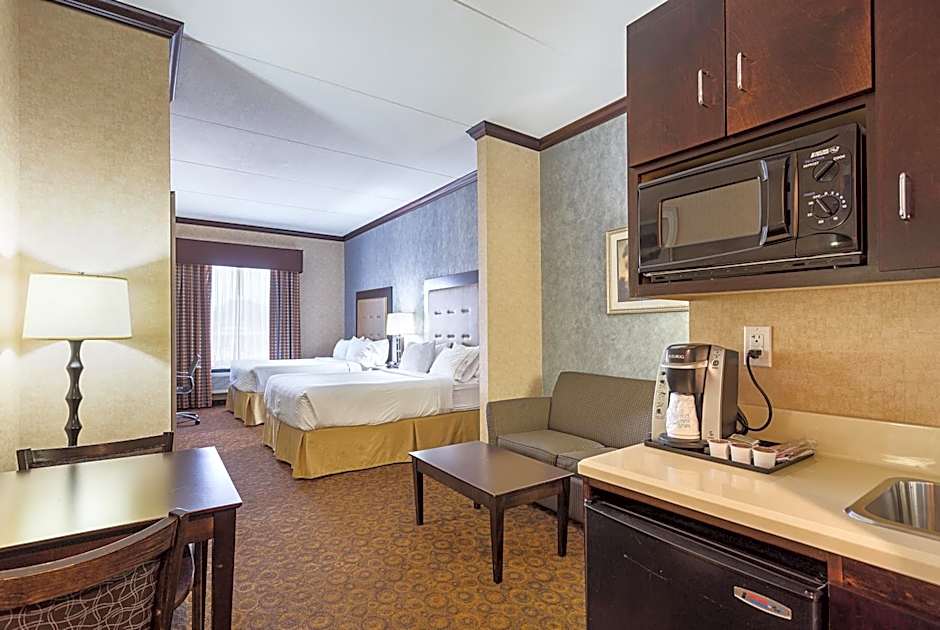 Holiday Inn Express Hotel & Suites Byram By IHG