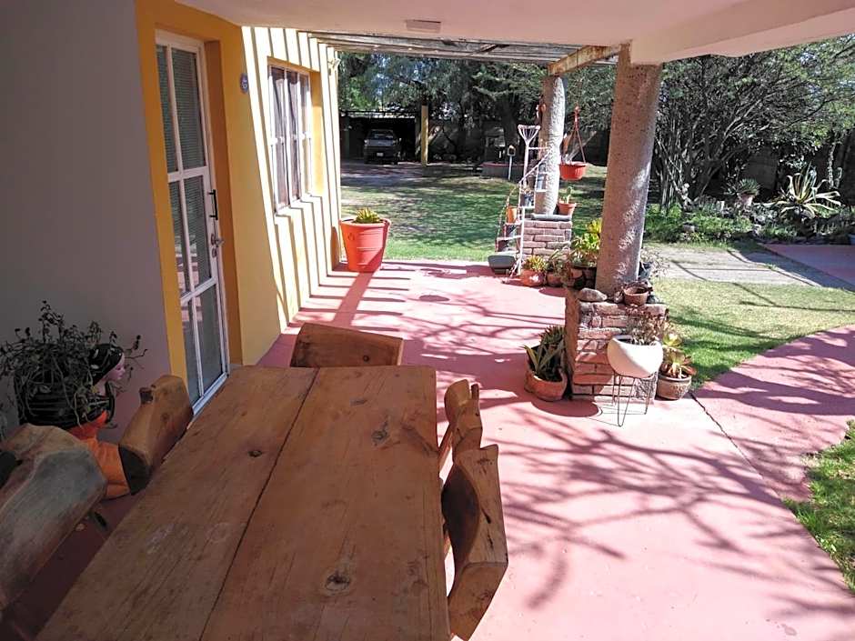 Finca Mc'Clau Teotihuacan, Casa residencial entera