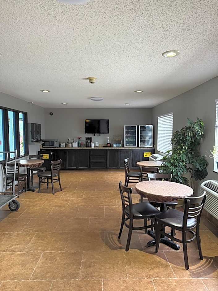 Super 8 by Wyndham Campbellsville KY