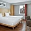 ibis Belfast Queens Quarter