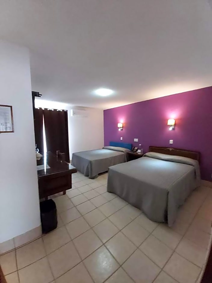 Hotel Aurora