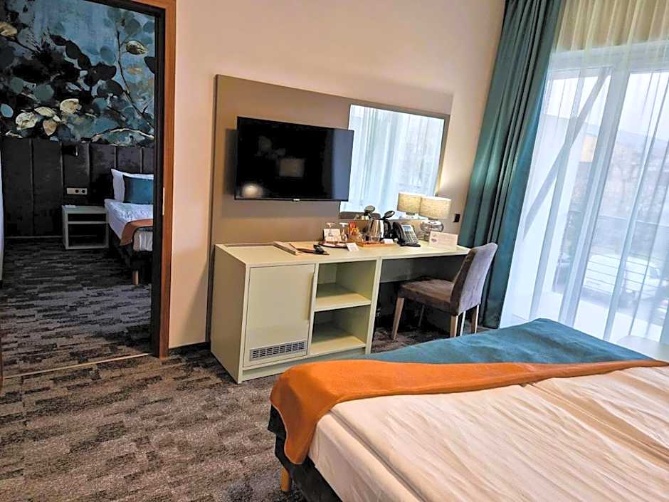 Szépia Bio and Art Hotel