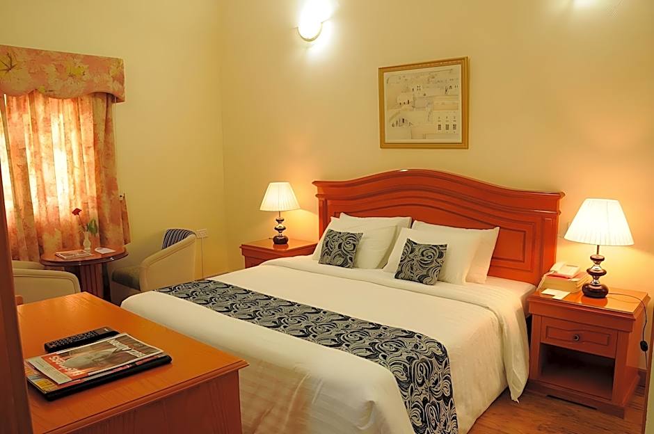 Gulf Gate Hotel