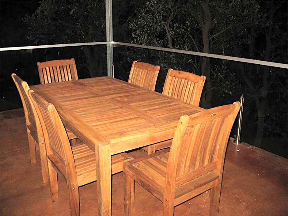 Paradise on The Boulevard - 90 Mile Beach Holiday Home