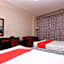 OYO 112 Semiramis Hotel