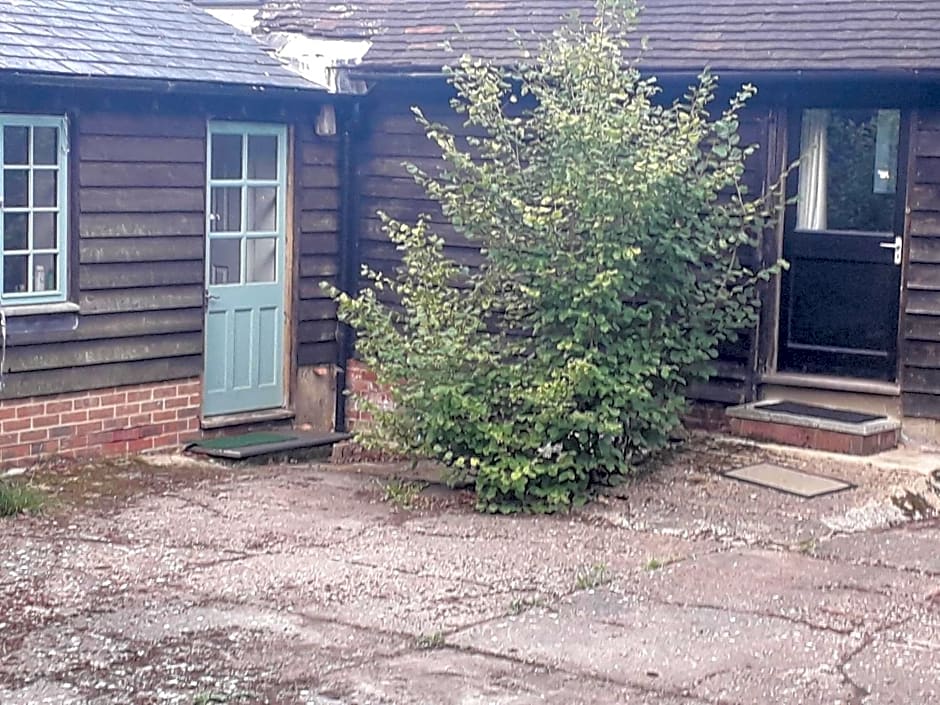 Moaps Farm B&B support small business, welcome, check in from 5 pm