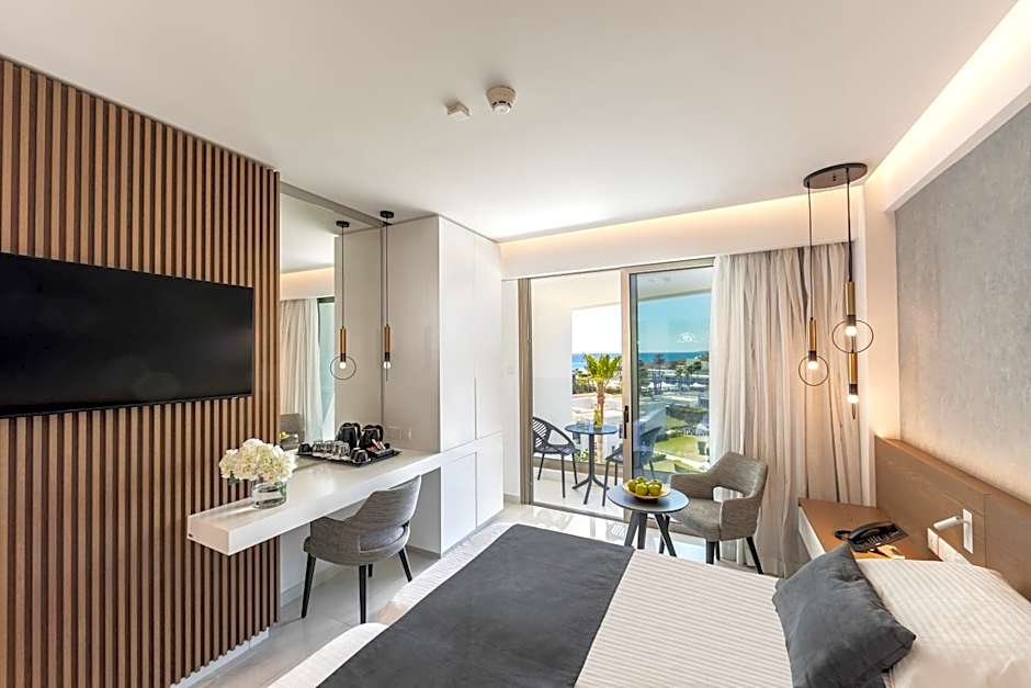 Pavlo Napa Beach Hotel