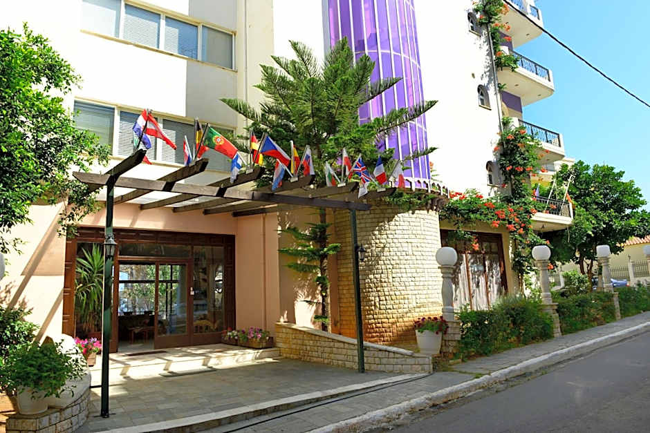 Elegant Beach Hotel