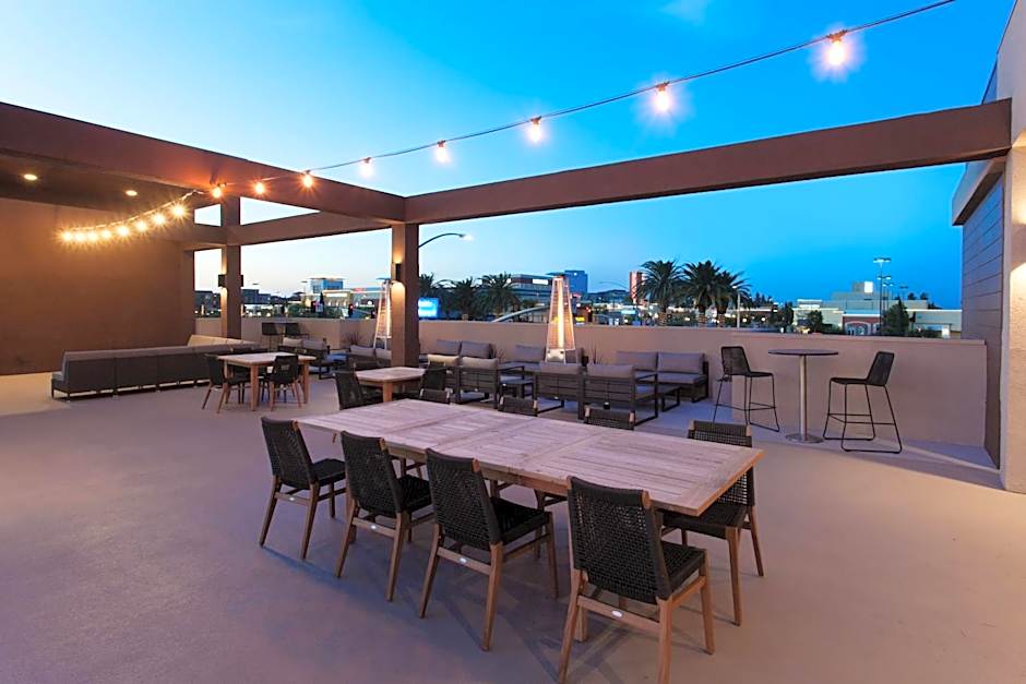 SpringHill Suites by Marriott Huntington Beach Orange County