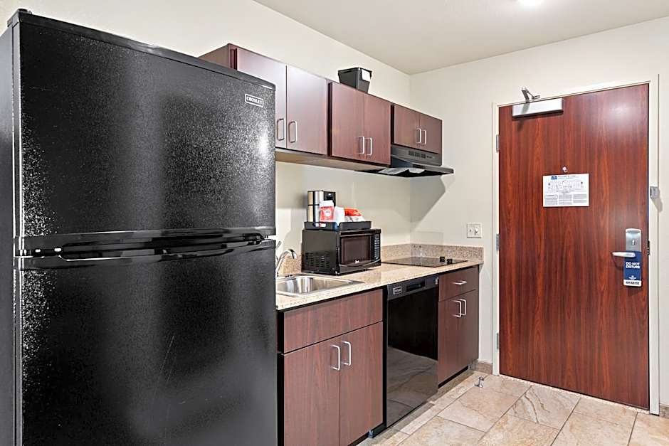 Cobblestone Inn & Suites - Yuma