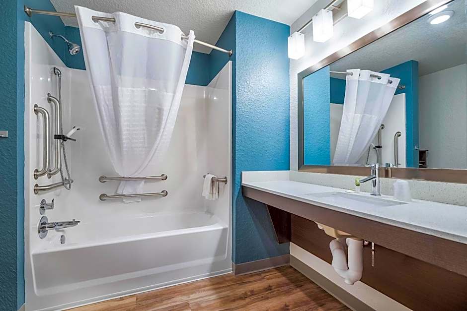 WoodSpring Suites Davenport FL