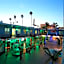 Vibe Hotel Hollywood