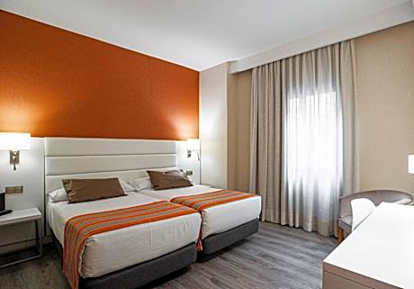 Triple Room (2 Adults + 1 Child)
