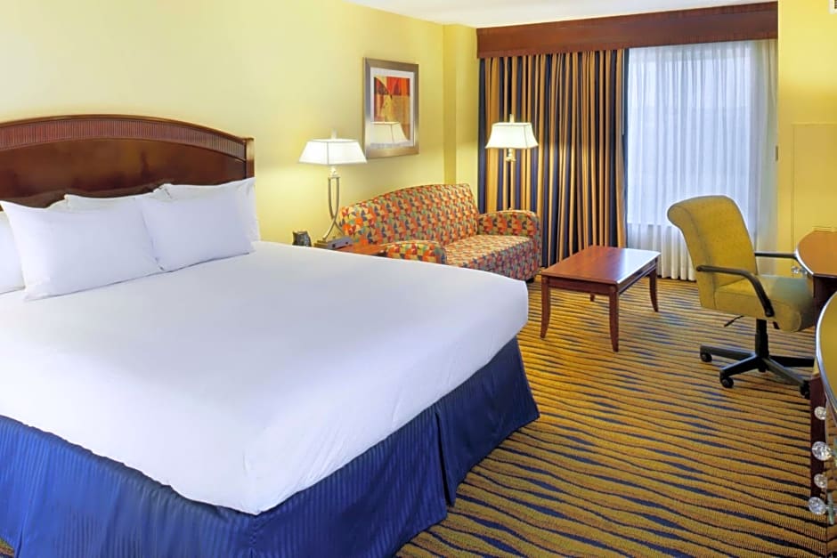 DoubleTree by Hilton Greensboro
