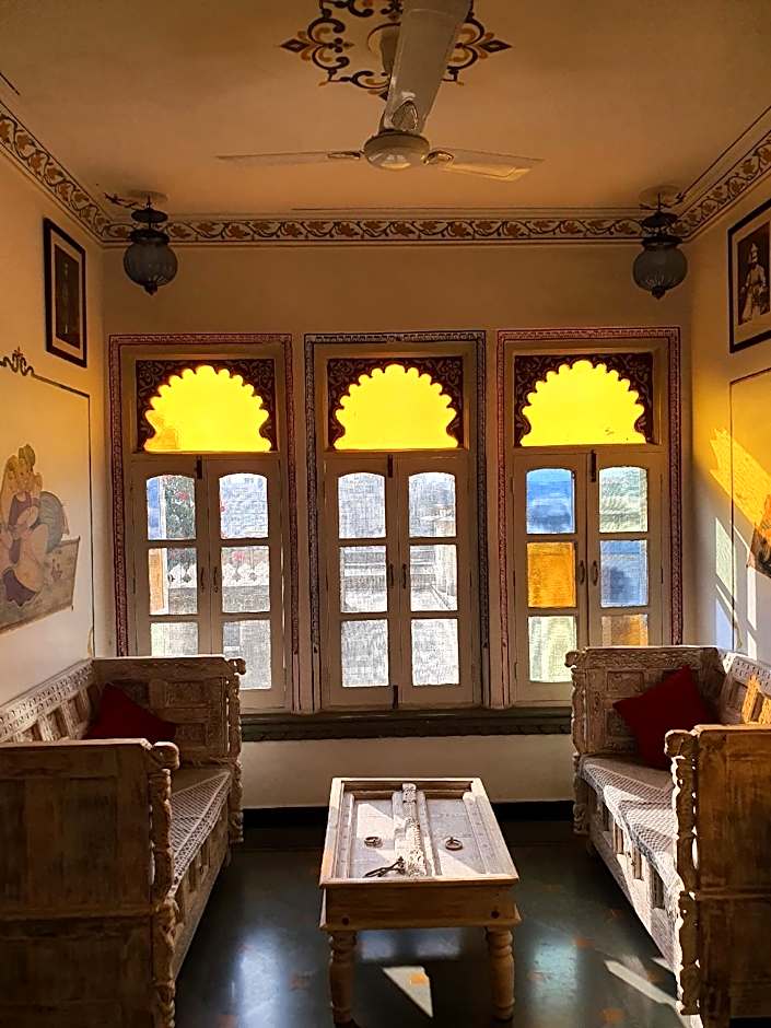 Mewar Haveli A Traditional Hotel