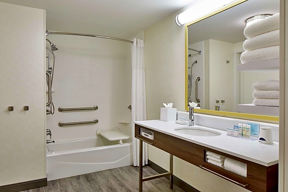 Hampton Inn By Hilton & Suites Atlanta-Midtown, Ga