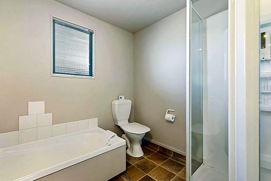 The Suites Ashburton