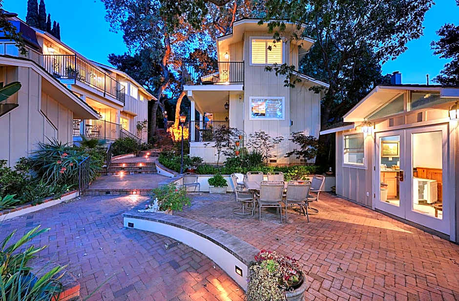 Saratoga Oaks Lodge