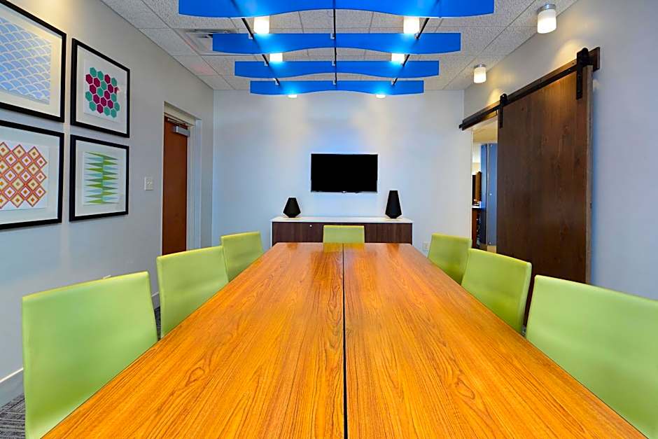 Holiday Inn Express Hotel & Suites Research Triangle Park By IHG