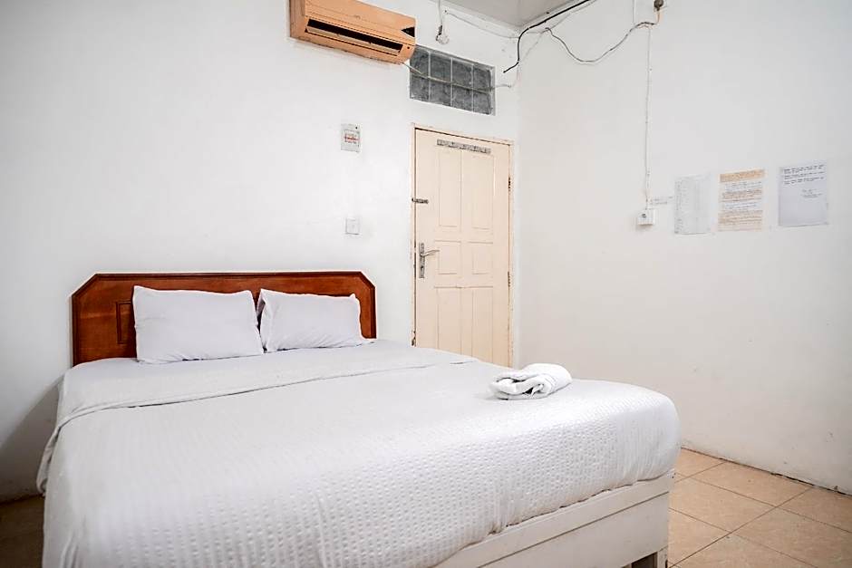 Urbanview Hotel Mine Residence Syariah