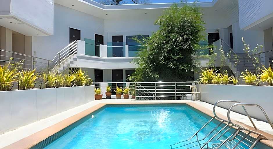 Erus Suites Hotel Boracay