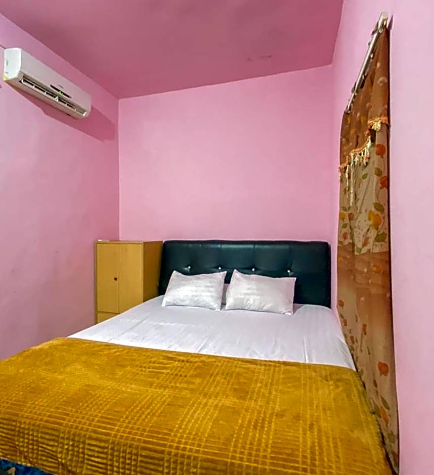 Homestay Punokawan Puncak Indah Kota Malili Mitra RedDoorz