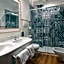 De La Pace- Sure Hotel Collection by Best Western