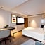 Atour Hotel Dalian Donggang Business District Gangwan Plaza